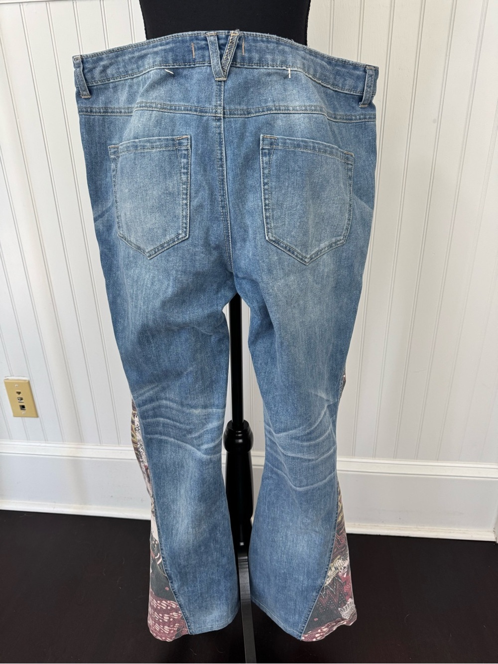 RARE Free People Bali Patchwork Flared Bell Botton Low Rise  Jeans ~ Size 31 🔥 - Picture 5 of 11